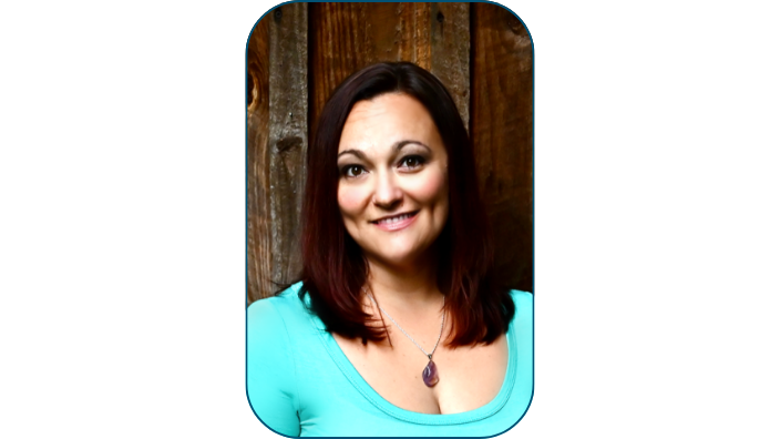 Headshot of Jennifer Dionne.