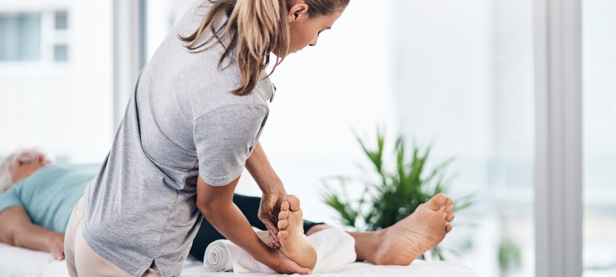 Does massage therapy help with osteoarthritis related knee pain? – Caring  Medical Florida